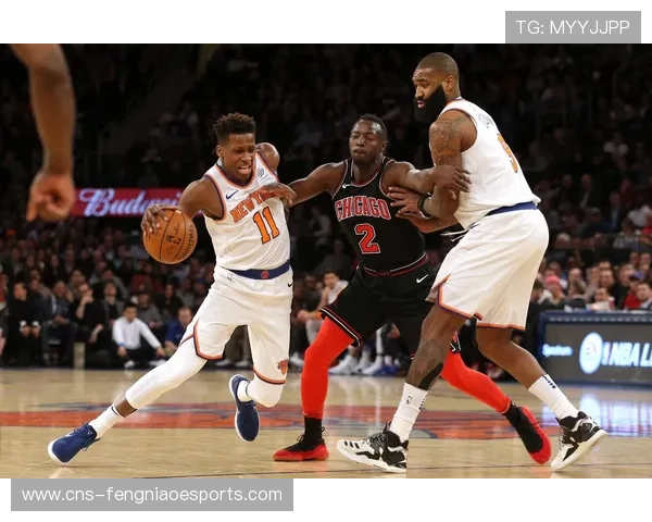 唐斯脚踝伤势未愈,尼克斯内线轮转面临挑战 唐斯脚踝伤势未愈,尼克斯内线轮转面临挑战