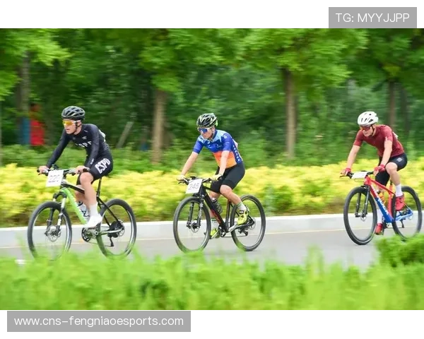 城市自行车赛热潮：低碳出行理念助推业余赛事规模扩大