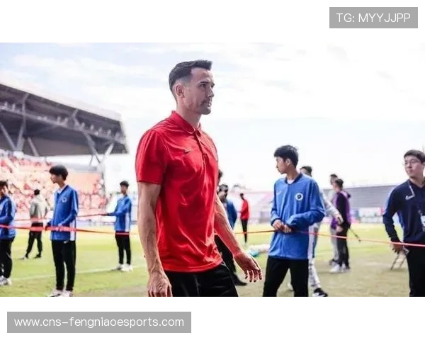 周定洋重返凤凰山:前成都队长将代表深圳新鹏城出战揭幕战 周定洋重返凤凰山:前成都队长将代表深圳新鹏城出战揭幕战